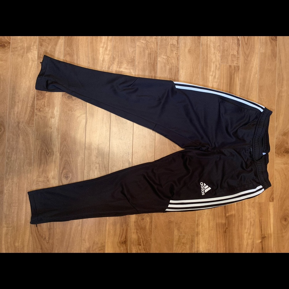 Men’s Adidas joggers